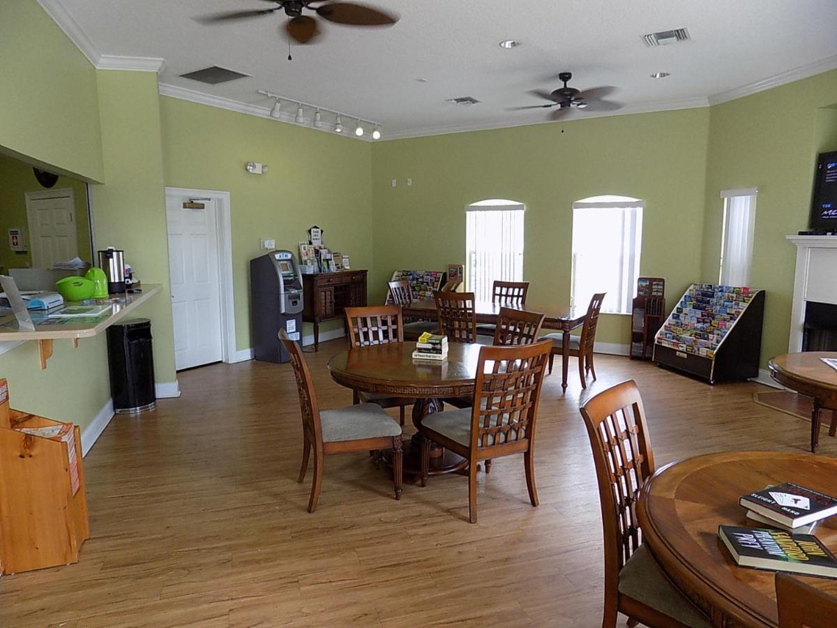 Spring Retreat Near Disney, Perfect For Families Kissimmee Esterno foto